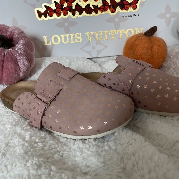 Cat and Jack Girl Mules - Picture 4 of 8